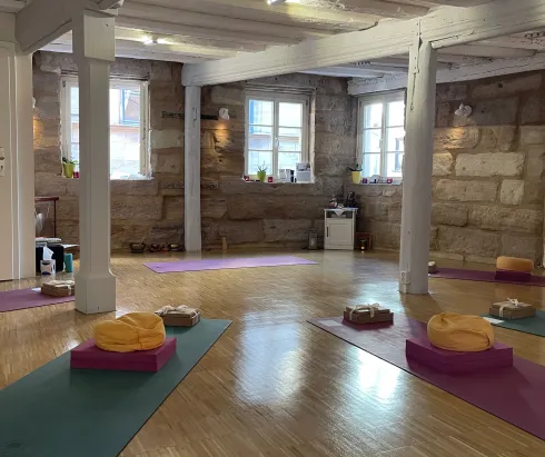 Aerial Hoop und Pilates Kurse in Fürth